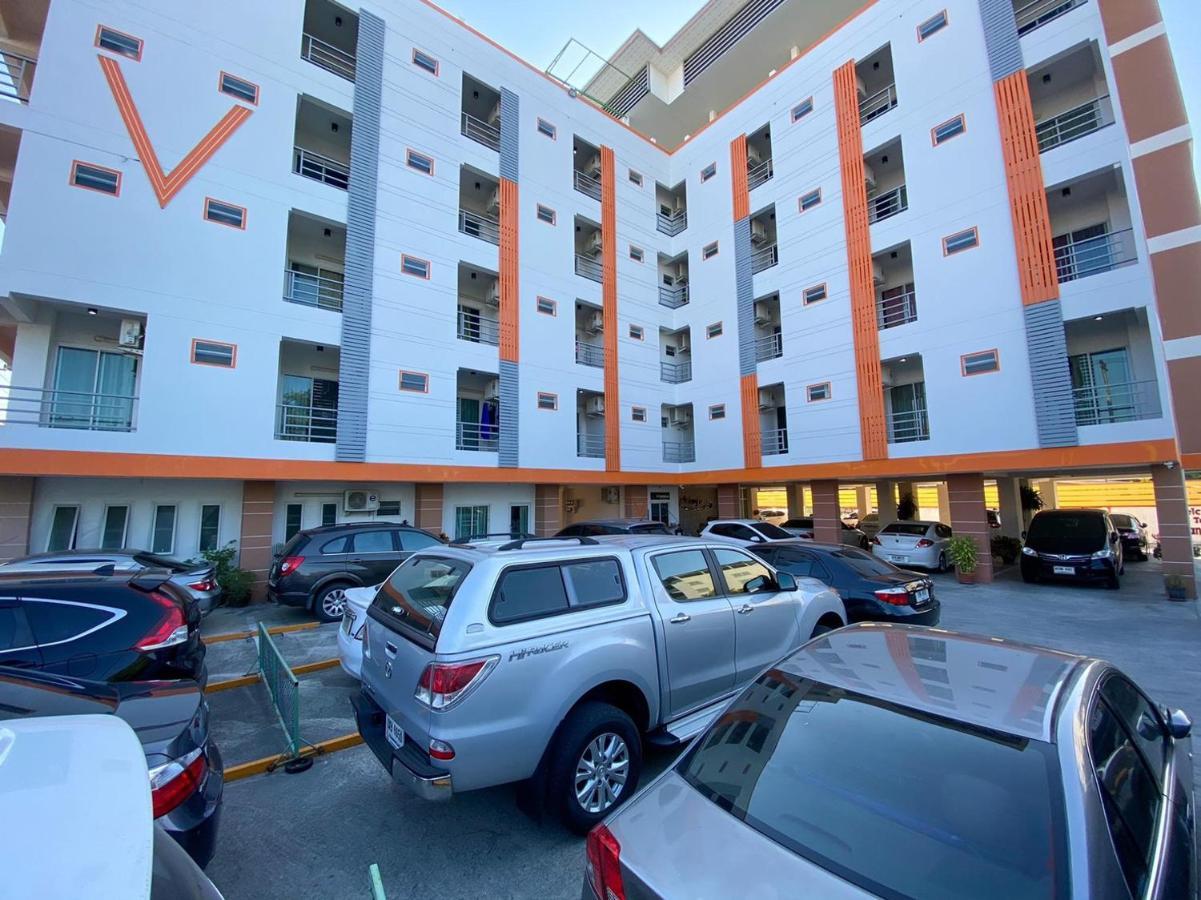 Hotel V At Bangsaen Exterior foto